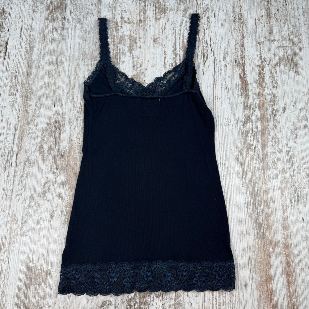 VTG Y2K Hollister Navy Blue Lace Ribbed Cami Tank Top Sz Medium Coquette Fitted - Picture 2 of 7